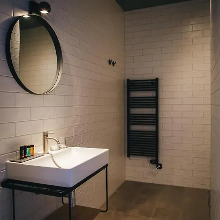 Dudok Studio's Arnhem-oosterbeek Apartment